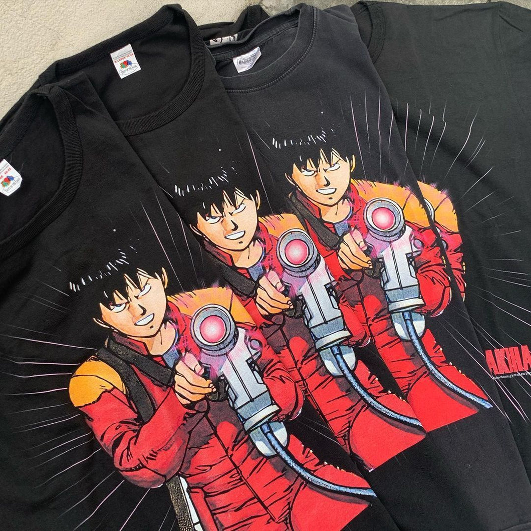 Round neck anime t-shirt Akira tetsuo .