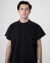 Load image into Gallery viewer, Hiptrack™ Extra Short Sleeves T-Shirt | Vintage Black
