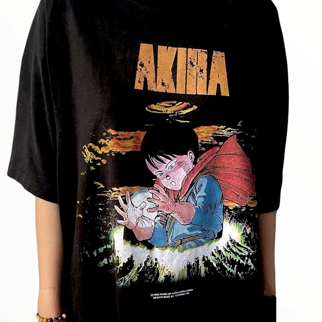Round neck anime t-shirt Akira .