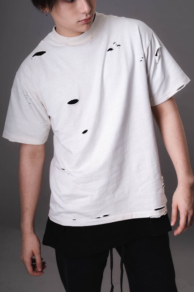 Hiptrack™ Ripped Tee T-Shirt | Vintage Gray Black and White Hiptrack™ Ripped Tee T-Shirt | Vintage Gray Black and White