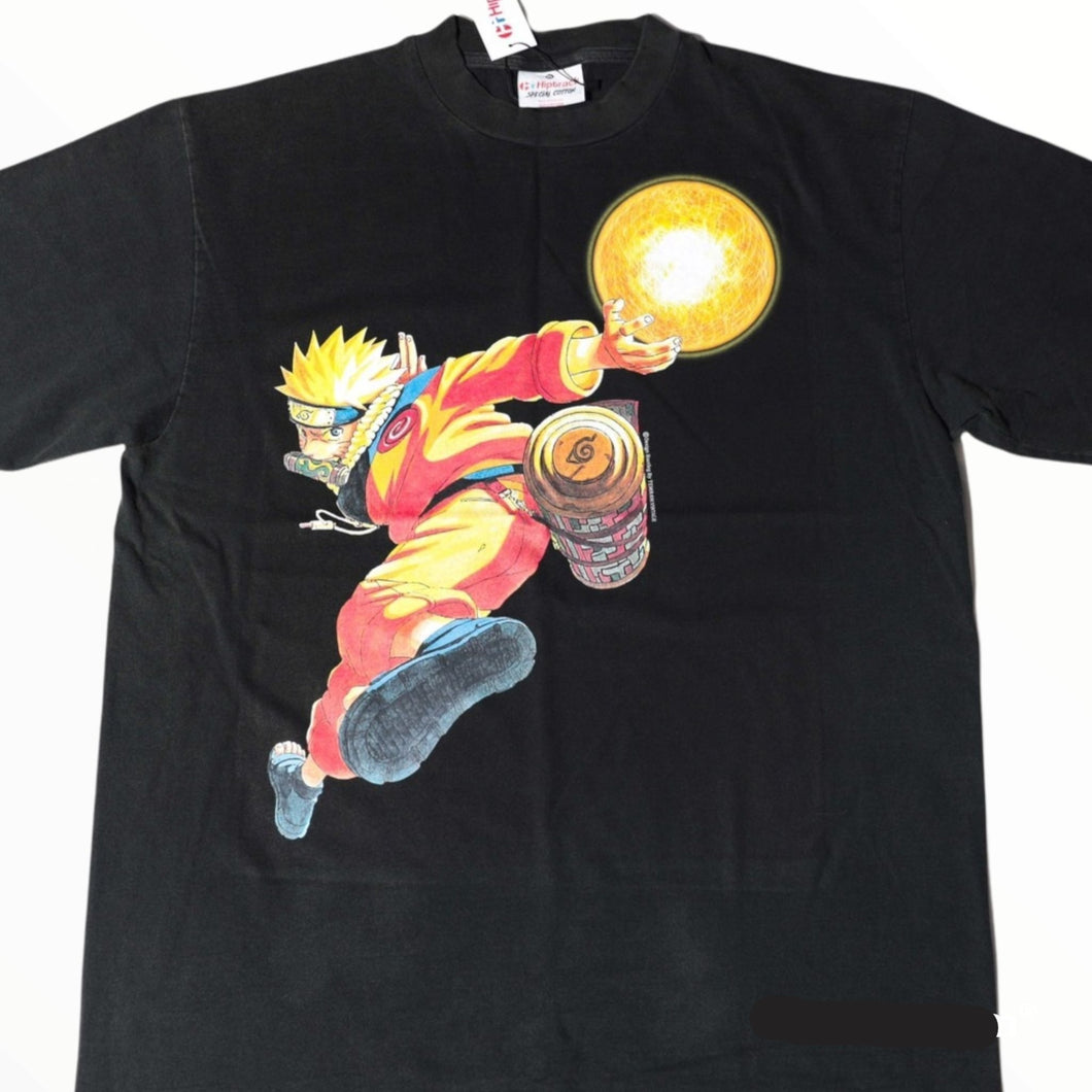 Round neck anime t-shirt Naruto.